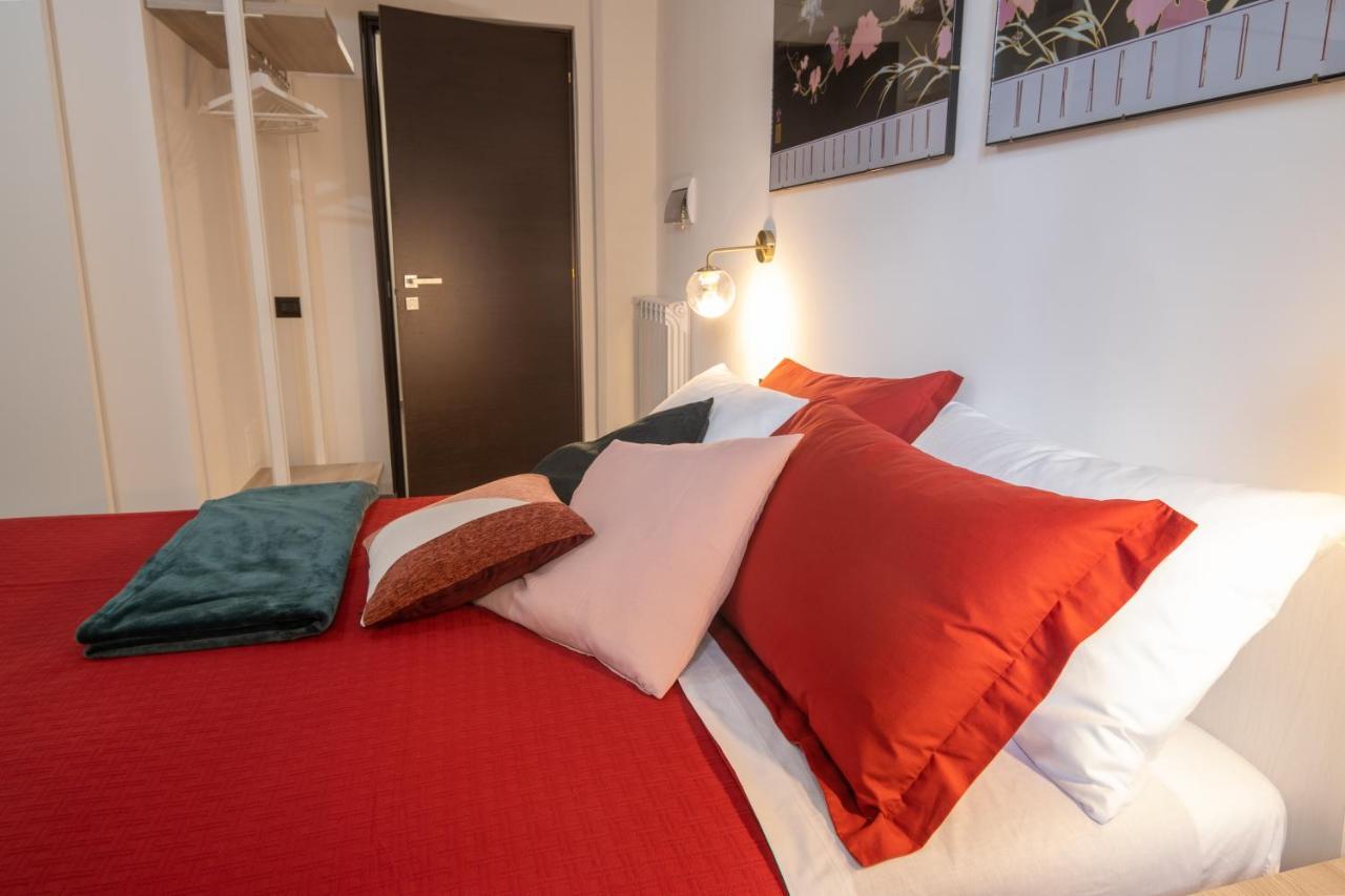 Maga Miro - Guest House Salerno Dış mekan fotoğraf