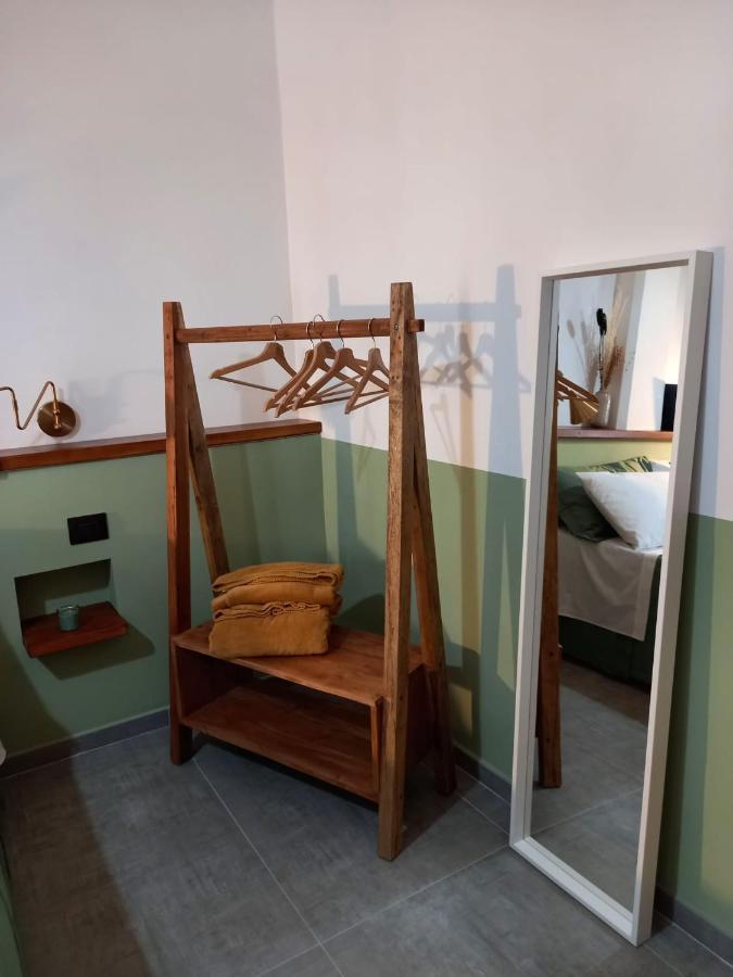 Maga Miro - Guest House Salerno Dış mekan fotoğraf