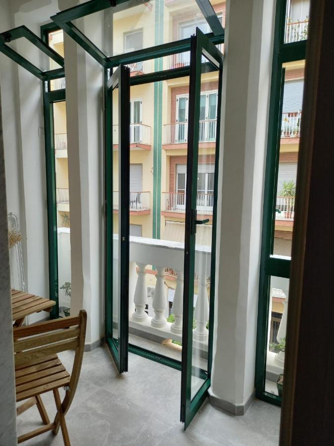 Maga Miro - Guest House Salerno Dış mekan fotoğraf