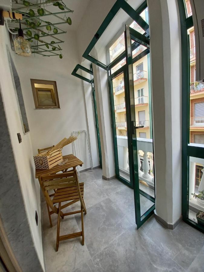 Maga Miro - Guest House Salerno Dış mekan fotoğraf
