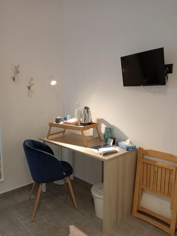 Maga Miro - Guest House Salerno Dış mekan fotoğraf